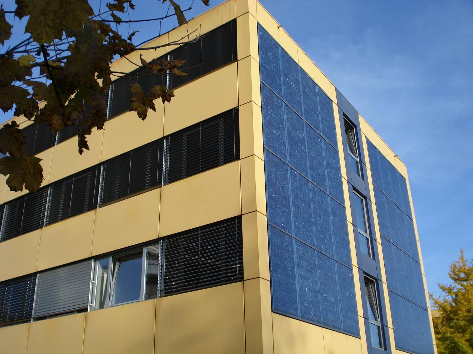 panneaux solaires pour une entreprise Aix-en-Provence